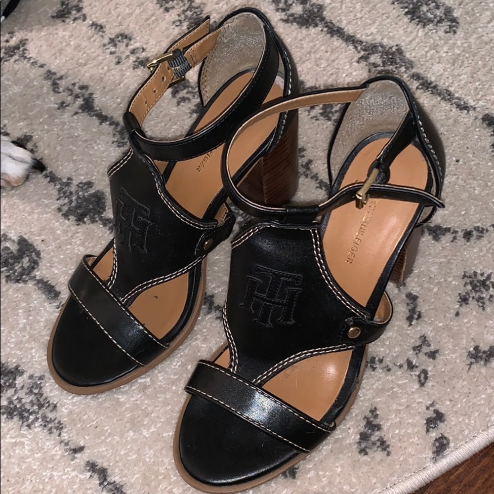 Tommy Hilfiger strap sandals